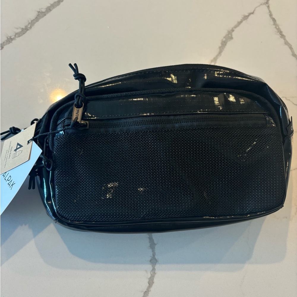 CALPAK Terra Sling Bag - Black